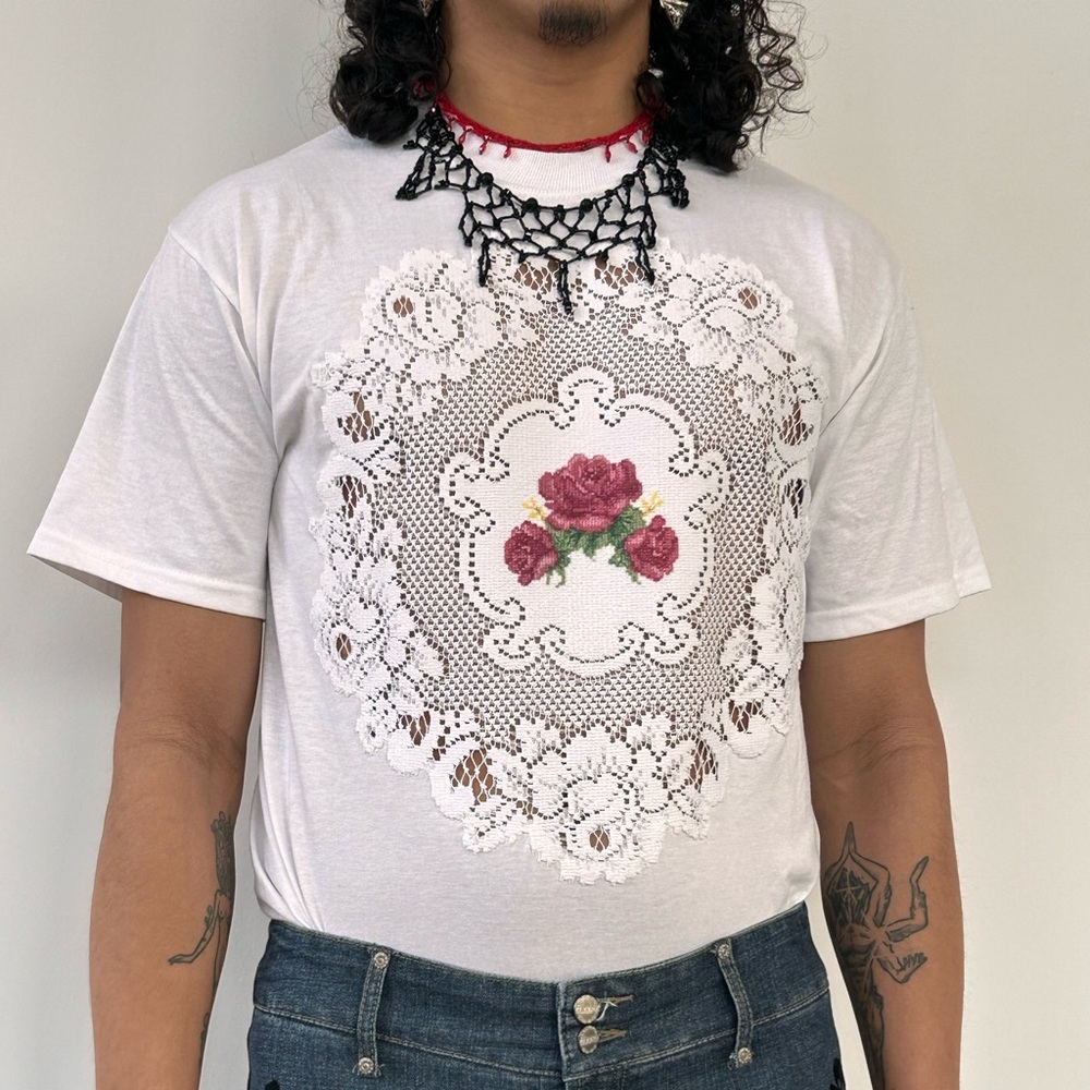 Vtg. 90s Handmade Sheer White Lace Embroidered Rose Appliquéd T-Shirt